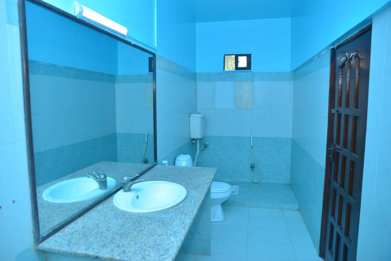Diamond Lodge Karachi Exterior foto
